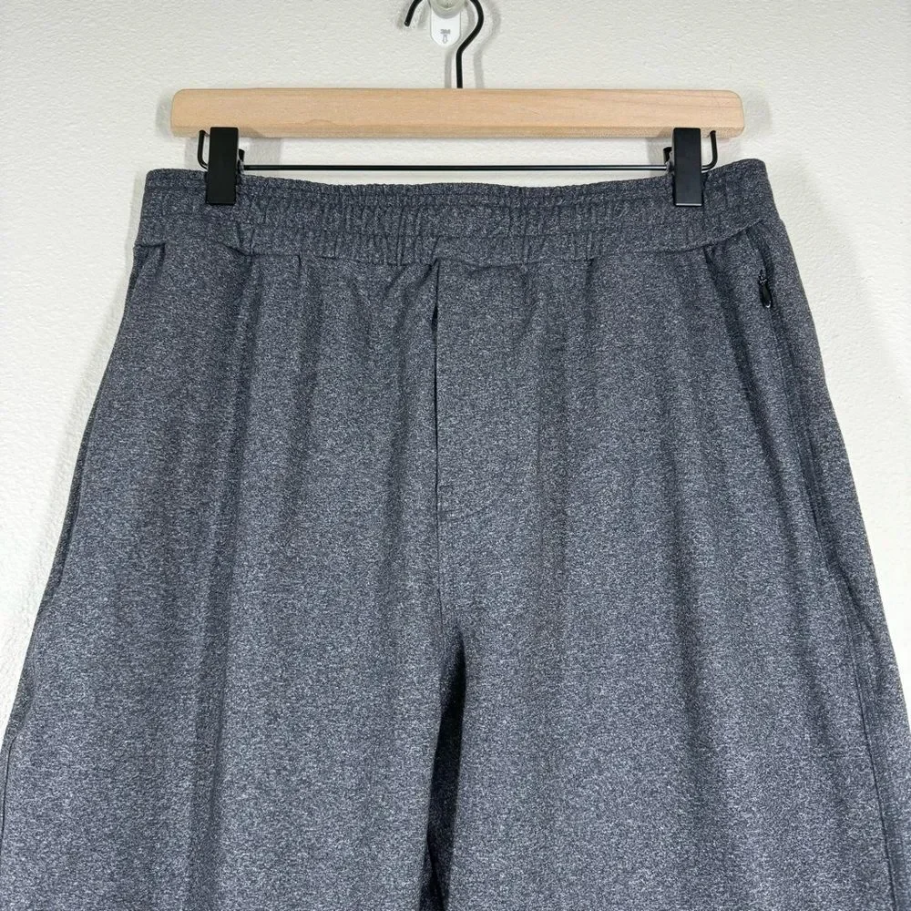 Unbranded public rec